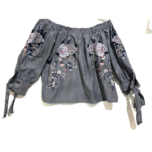 American Eagle embroidered stripe Loose Peasant Boho Coastal off shoulder top S - Picture 2 of 10